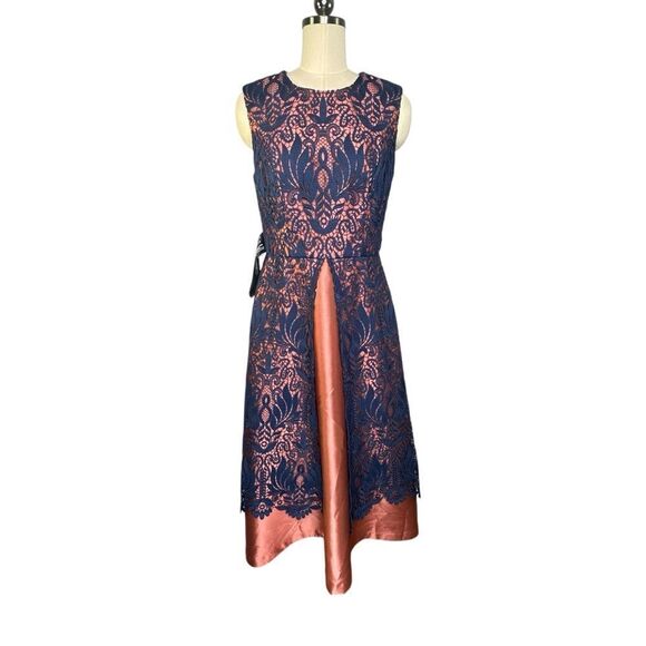 Kay Unger Claudia Navy Floral Lace Walk Thru Cocktail Dress | Size 4 - Picture 2 of 13